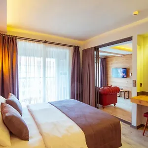 S3 King Apartahotel